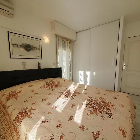 Apartment Port T2 39m2 Climatise Belle Terrasse Balcon *