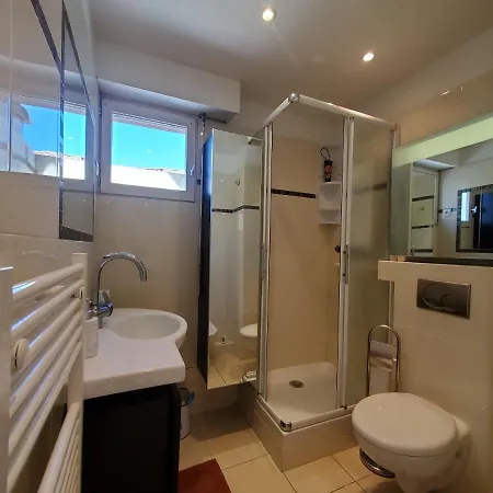 Port T2 39m2 Climatise Belle Terrasse Balcon Apartment Fréjus