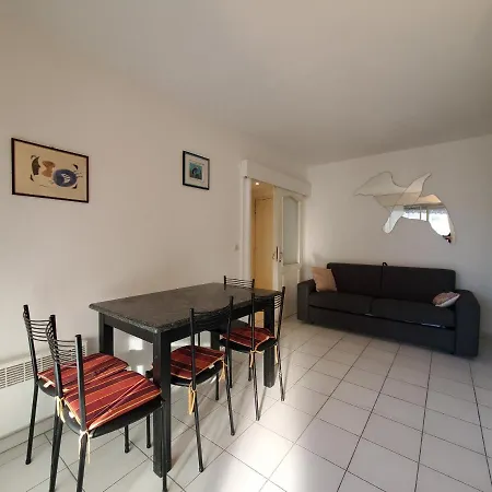 Port T2 39m2 Climatise Belle Terrasse Balcon Apartment