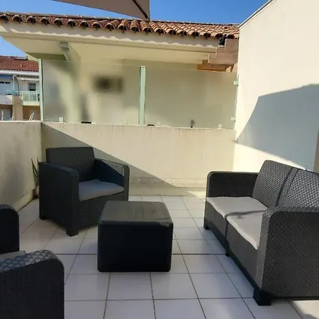 Port T2 39m2 Climatise Belle Terrasse Balcon Apartment *